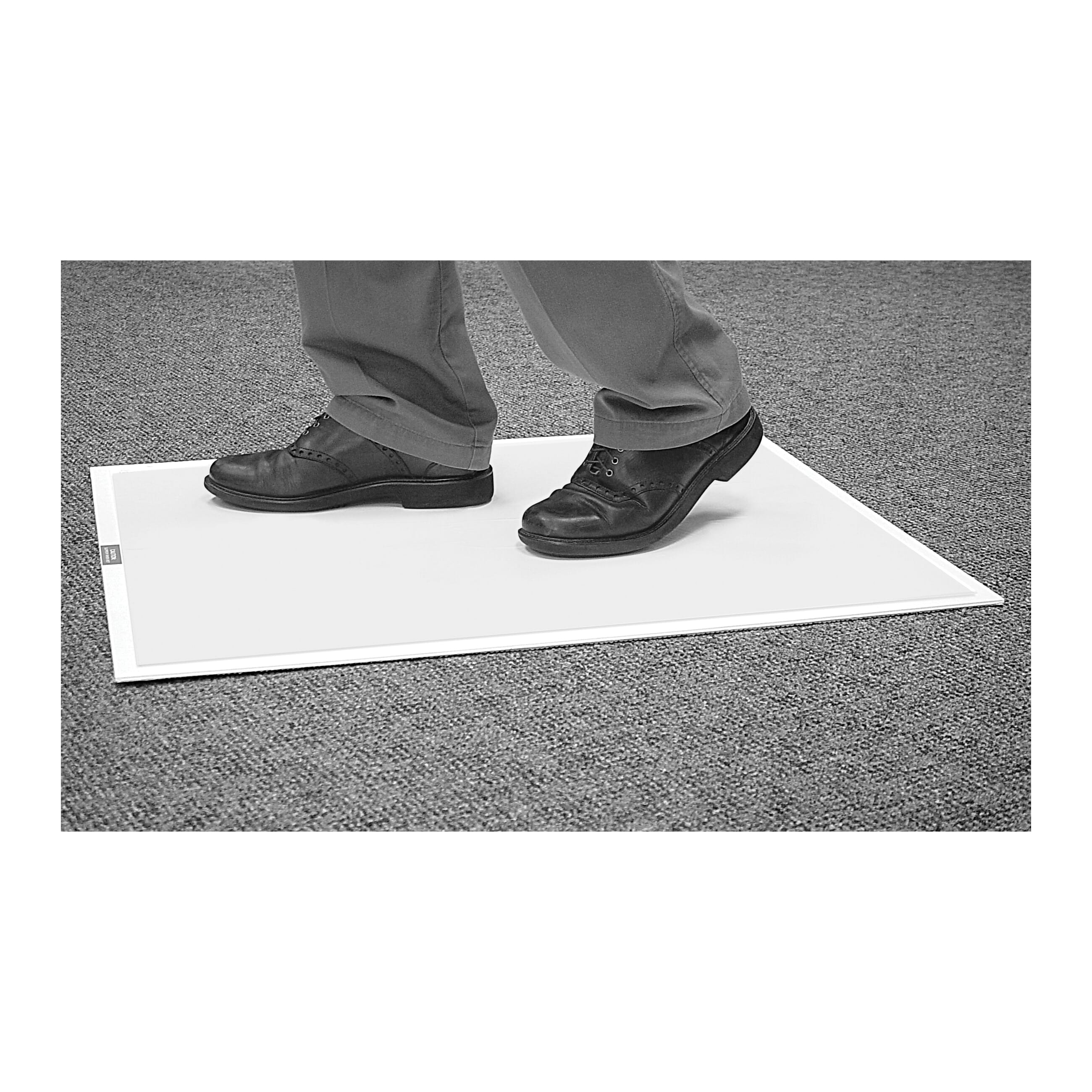 3M 5840 Backed Clean-Walk Framed Mat, 31-1/2 in L x 25-1/2 in W, Acrylic Adhesive, 60 Sheets perat