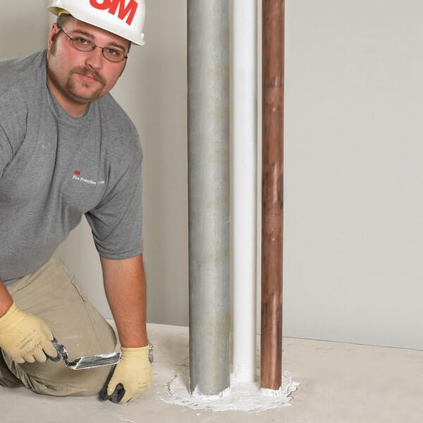3M 7000031967 Lightweight Fire Barrier Mortar, Bag Container, Composition: Mineral Salt, Silicate Mineral, Acid, Quartz Silica, Calcium Carbonate, 3 hr Fire Rating, Off-White with Dark Flecks
