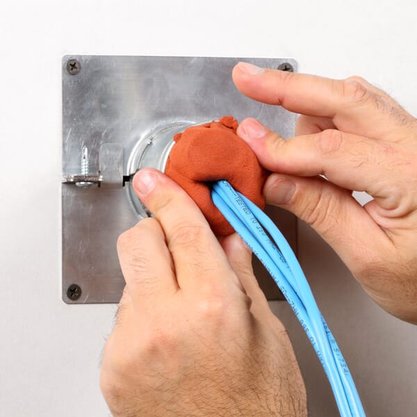 3M 7000145572 DT 100 Putty Sleeve