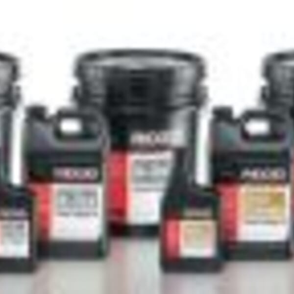 RIDGID 41600 Dark Thread Cutting Oil, 5 gal Bucket, Mild Petroleum, Liquid, Black