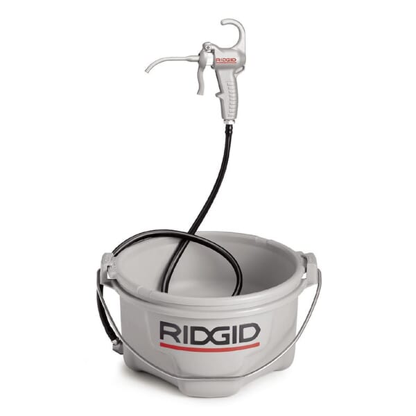 RIDGID 10883 418 Oiler With 1 gal Premium Thread Cutting Oil, 55 in L Hose, Die Cast