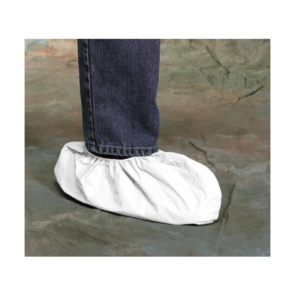 PIP 3613 BA Series Anti-Static Shoe Cover, ASTM 1670, 29 CFR 1910.138, NFPA 99, Universal Fits Shoe, White, Elastic Closure, Microporous/Polyethylene/Polypropylene Outsole, Resists: Particles and Water