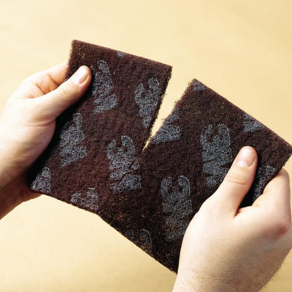 Scotch-Brite 7000126204 BCP 16 Non-Woven Between Coated Disc, 16 in Dia Disc, Very Fine Grade