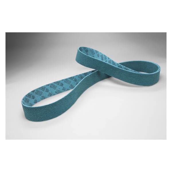 Scotch-Brite 7000120701 Backstand Portable Scrim Surface Conditioning Belt, 3 in W Belt x 18 in L, Very Fine Grade, Aluminum Oxide Abrasive, Blue